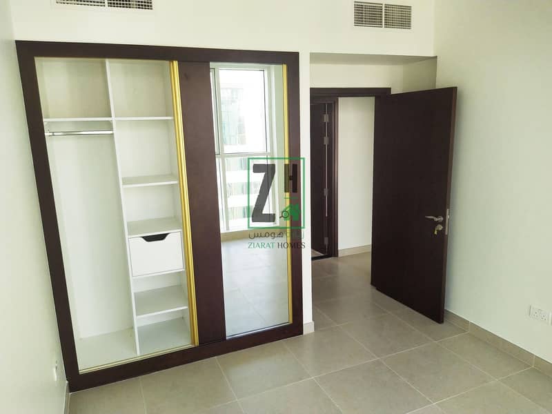 Brand new 2 Bedrooms Apartment in Khalifa st.