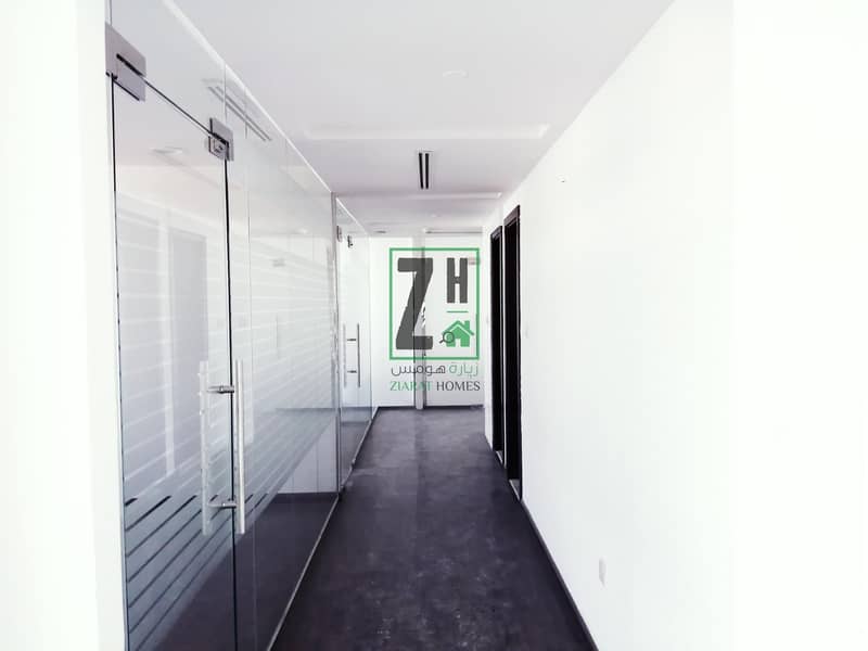 3 Panoramic Fitted Office type commercial  in the Heart of Aiport Street