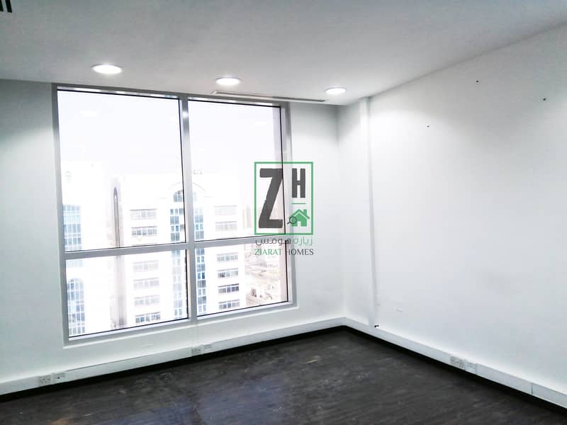 4 Panoramic Fitted Office type commercial  in the Heart of Aiport Street