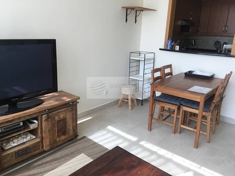 5 Fully Furnished | 2 Bedroom |Next to Metro Station