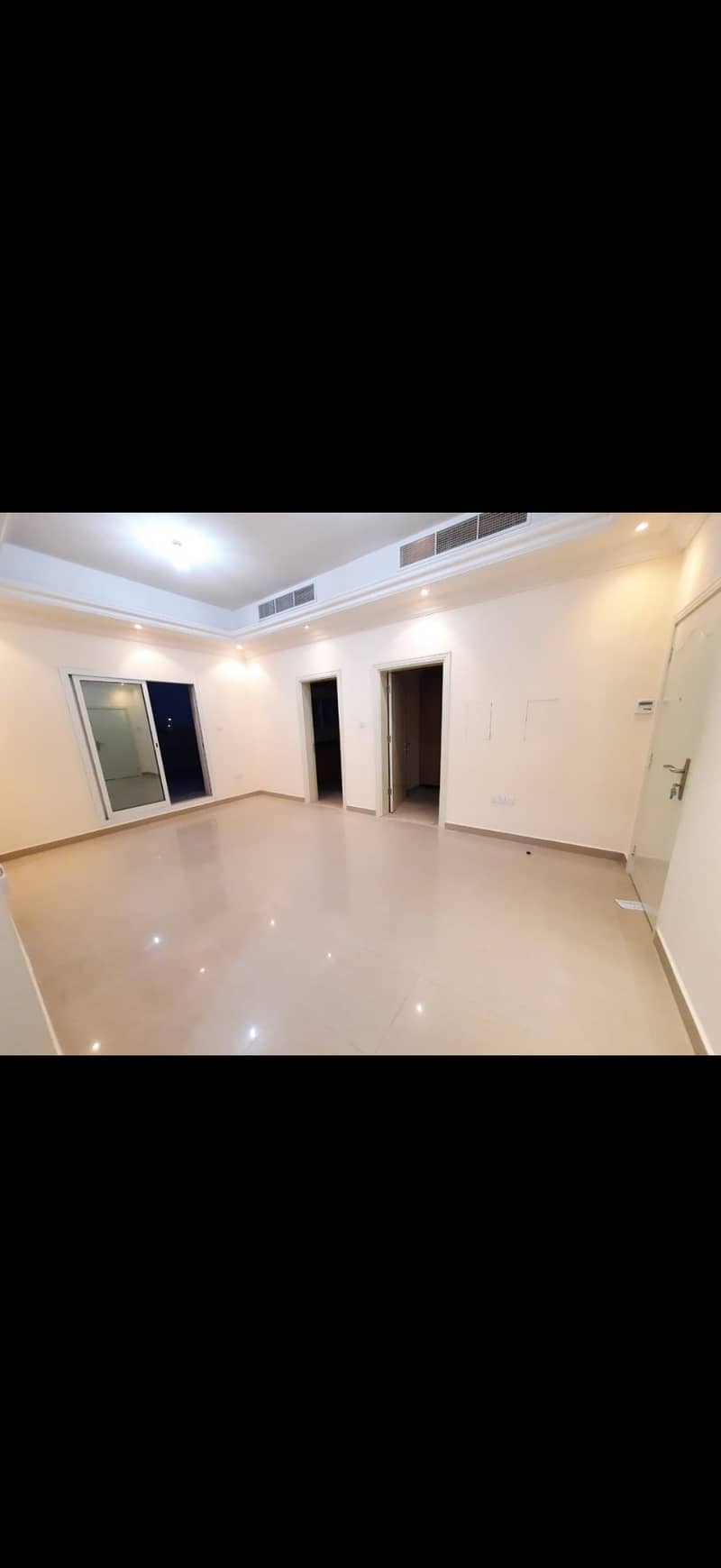 A FABULOUS 3 BED VILLA APARTMENT IN MOHAMAD BIN ZAYED CITY. A FABULOUS 3 BED VILLA APARTMENT IN MOHAMAD BIN ZAYED CITY.