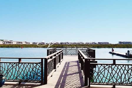 8 Bedroom Villa for Rent in Al Gurm, Abu Dhabi - Massive and Modified 2 Villas in Al Gurm Resort 8 Bedroom Villa for Rent in Al Gurm, Abu Dhabi - Massive and Modified 2 Villas in Al Gurm Resort