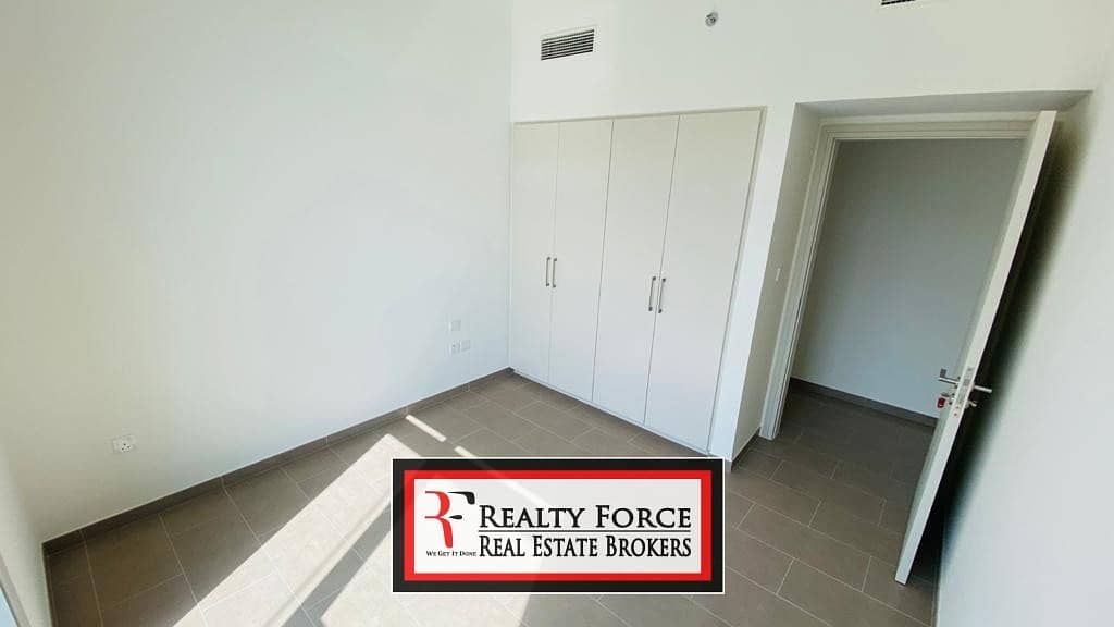 16 HIGH FLOOR | BRAND NEW 3BR | CHILLER FREE