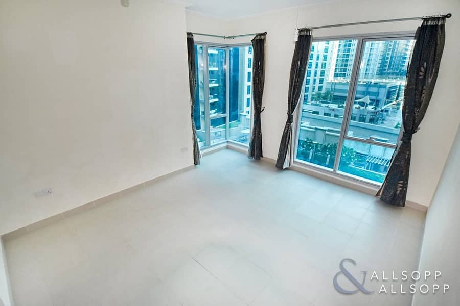 14 Spacious 1 Bed | Upgraded | Lower Floor