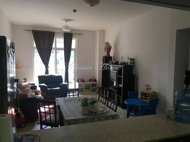 2 BR Apartment in Abbey Crescent 2 for Rent/Motorcity