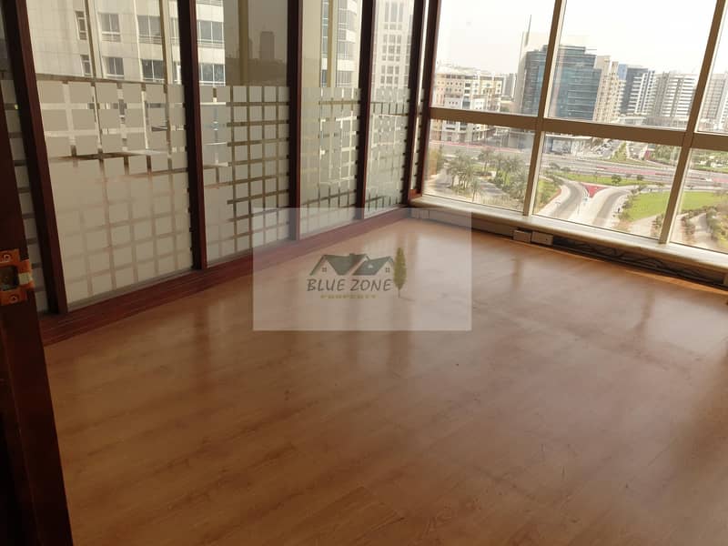 10 CHILLER FREE OFFICE 1565/SQFT  WITH GLASS PARTATION NEAR BY MARRIAT HOTEL