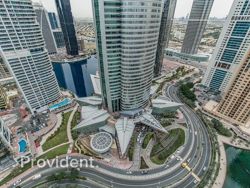 Exclusive | Lake View | No Balcony Exclusive | Lake View | No Balcony
