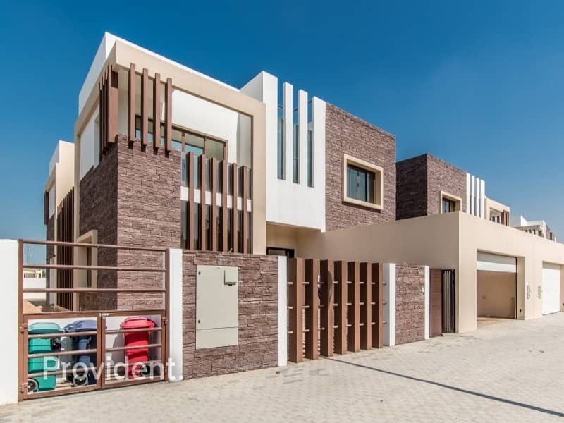 Contemporary Style Villa | Private Pool and Garden Contemporary Style Villa | Private Pool and Garden