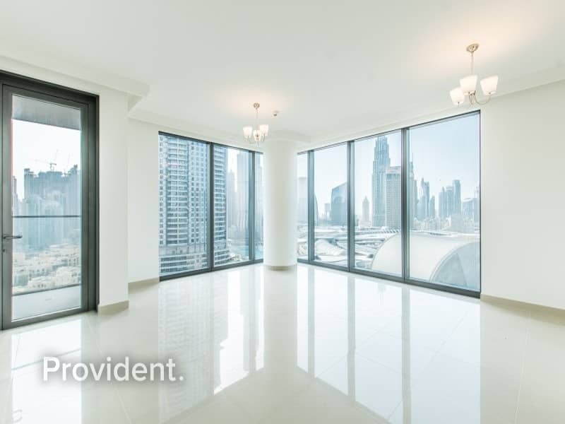 Burj Kh. View|Closed Kitchen | Corner unit | Burj Kh. View|Closed Kitchen | Corner unit |