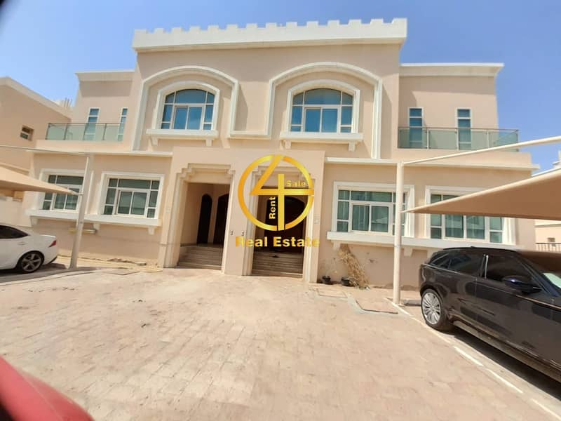 3 Decorated luxurious 4 BR Villa  Majles|Big Yard