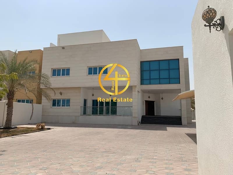 77 Modern 6BR Villa with Maid's / Swimming Pool