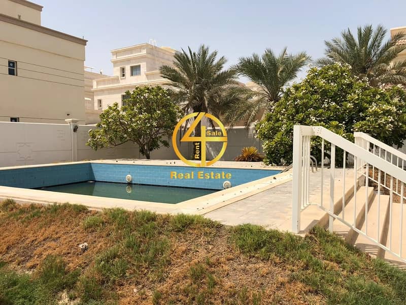 155 Modern 6BR Villa with Maid's / Swimming Pool