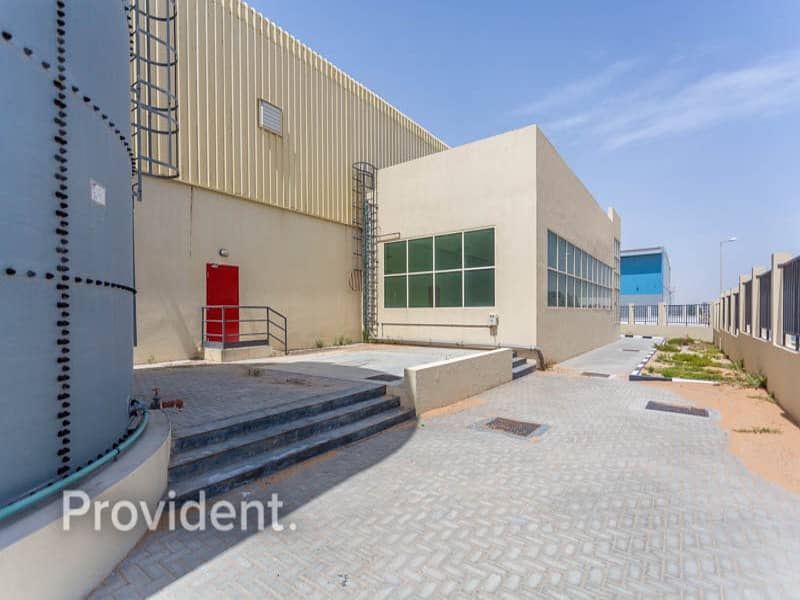Brand New Warehouse Dubai World Central