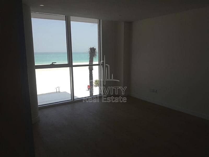 11 Duplex Penthouse W/ Direct Access To The Beach