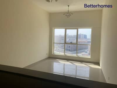 Six Chq|Chiller Free| Spacious Apartment|Pool View