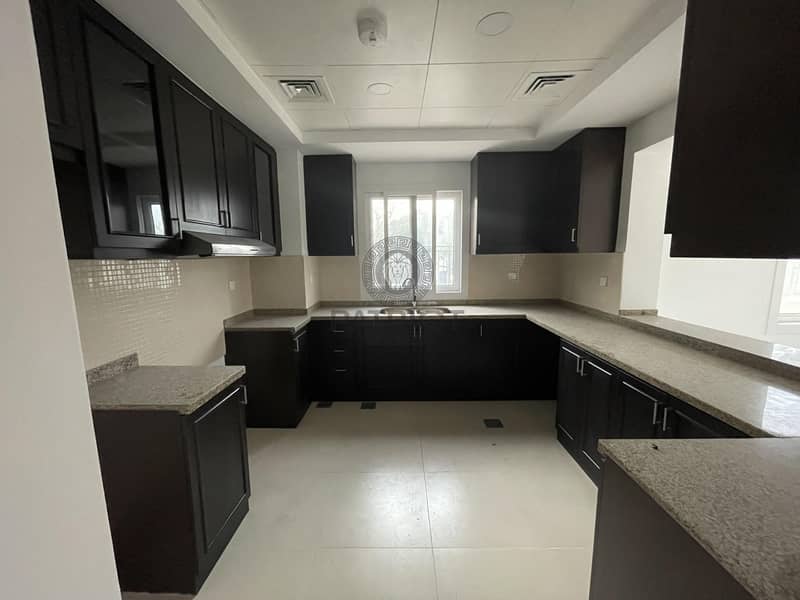 18 CORNER UNIT |TYPE A 3 BED + MAID | READY TO MOVE IN.