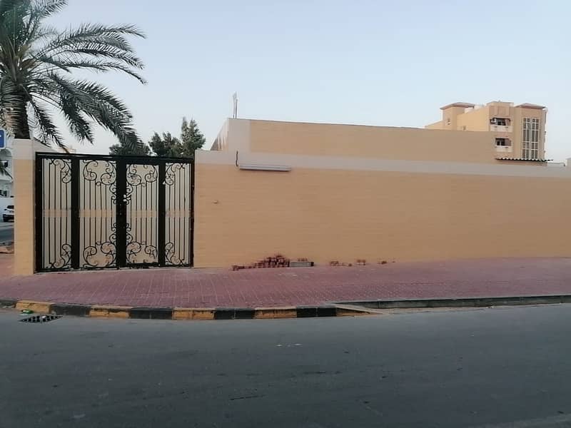 we offer very good deal with very good price in al nuaimiya 2 area villa for rent the villa have very beautiful decorati
