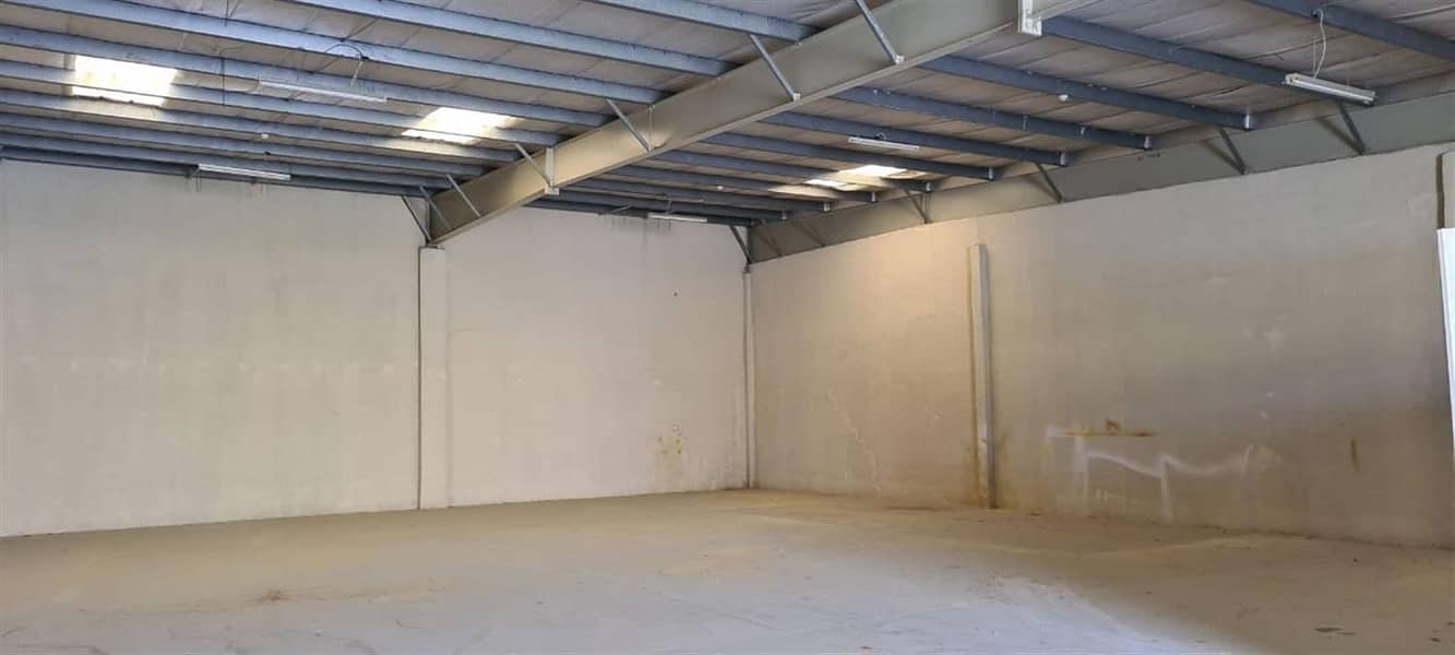 5 3600 square feet warehouse with office for rent on Al Asayel road Al Quoz 3
