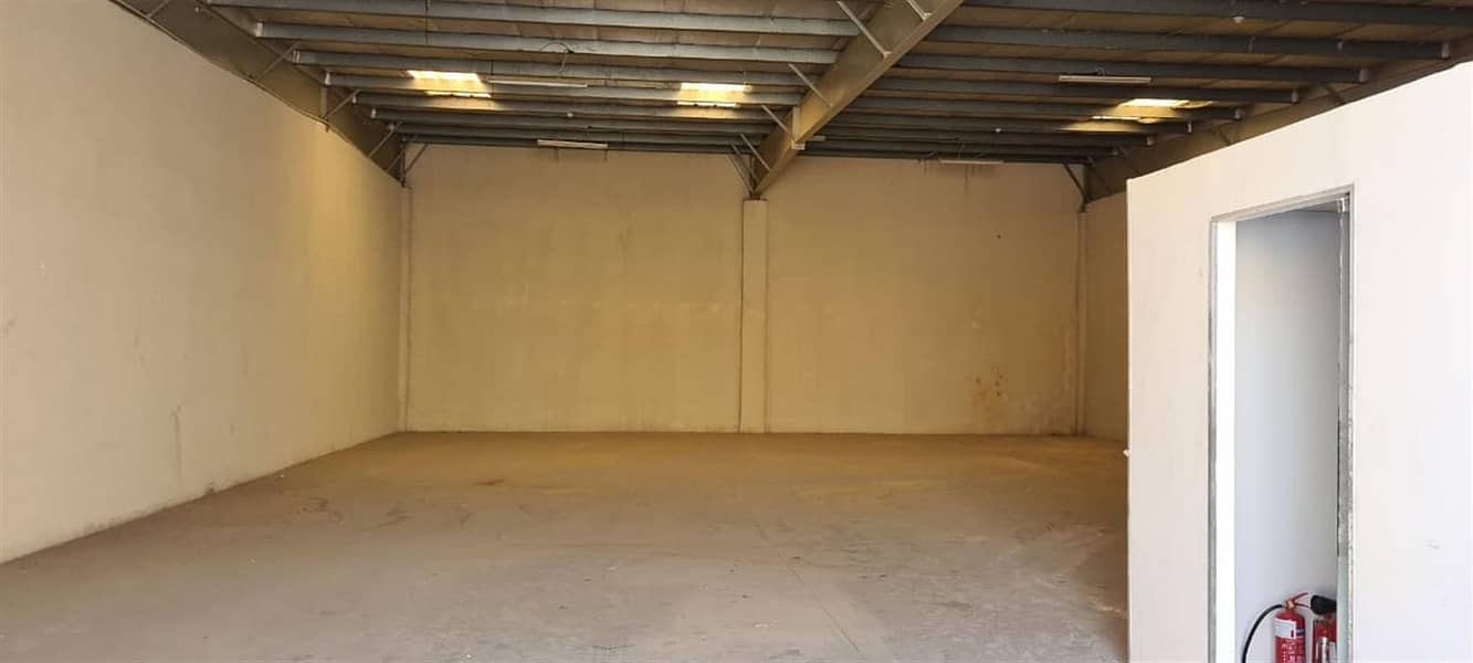 11 3600 square feet warehouse with office for rent on Al Asayel road Al Quoz 3