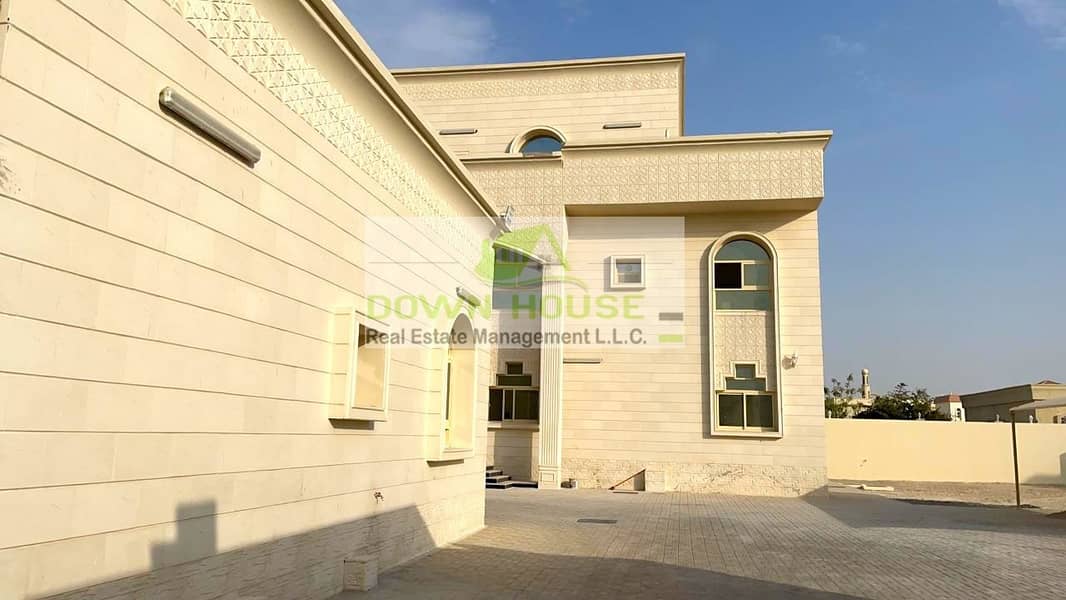 Haz / Brand New 3 bedroom hall apartment for rent In al Shamkha