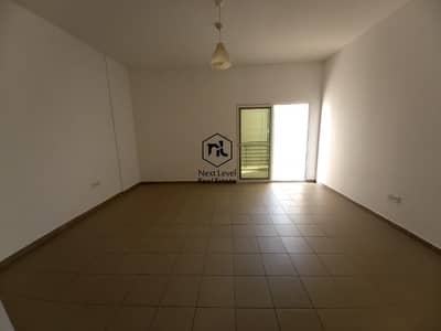 large studio with balcony and parking large studio with balcony and parking