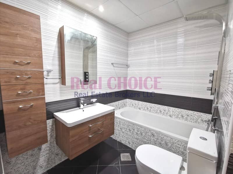 14 High Floor | Brand New 1 Bed | Chiller Free