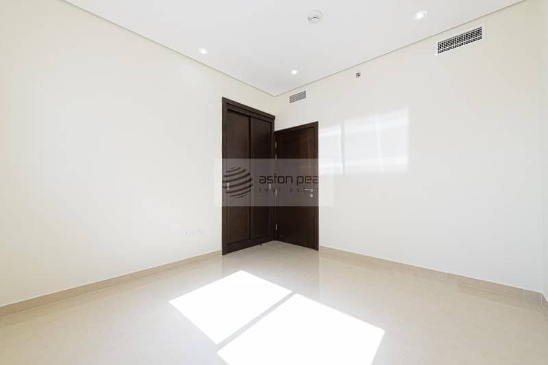 10 Brand New 3 Bedroom |Unfurnished|Golf Course View