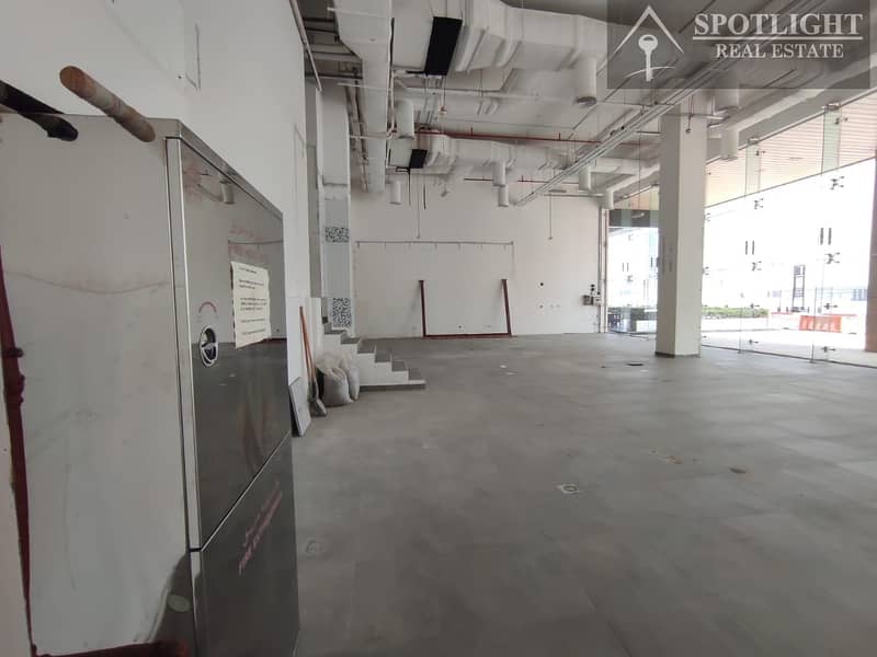 5 3 Months free | No commission |Canal facing Shop for rent | in Business Bay