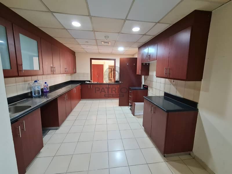 3 Deal of the Day| 4 Bed Apartment for sale Just Listed|Investor Deal