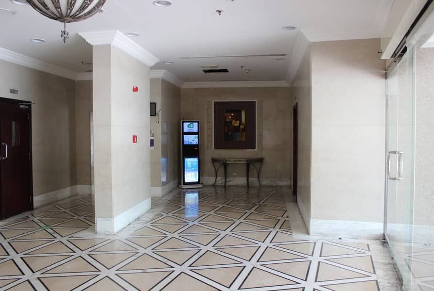 Large 3 Bedroom  with Maid's  Deira City Center Metro