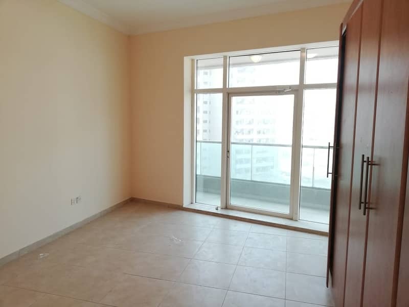 5 Large 3 Bedroom  with Maid's  Deira City Center Metro