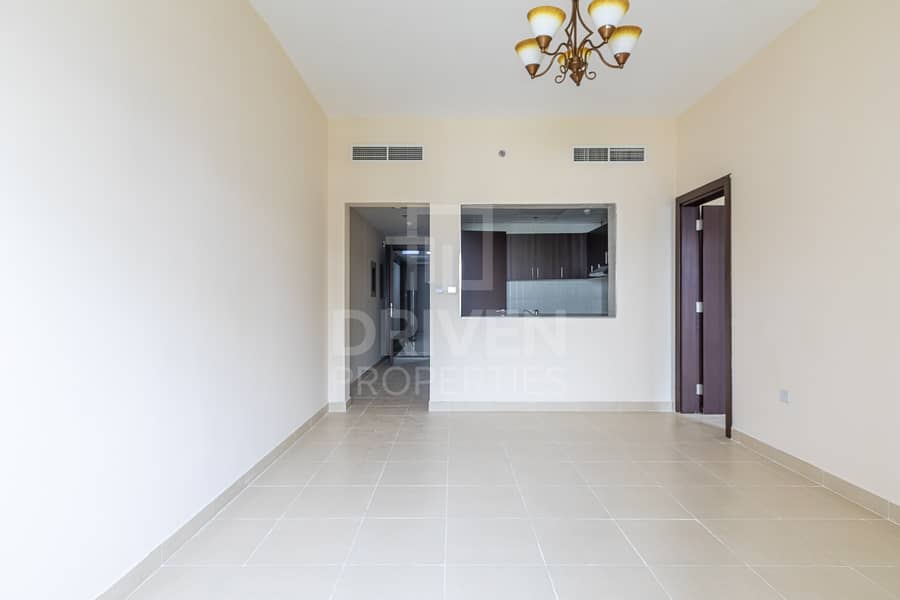 High Floor | Vacant | Brad New Apartment High Floor | Vacant | Brad New Apartment