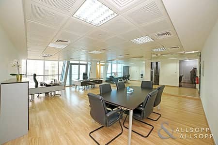 Upgraded Fitout | Furn/Unfurn | Almas View Upgraded Fitout | Furn/Unfurn | Almas View