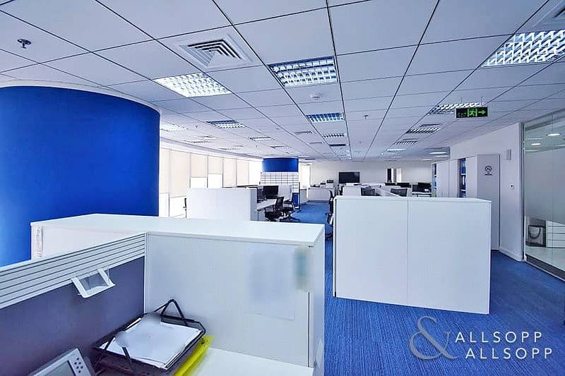 9 Fully Furnished | Half Floor | Amazing Office