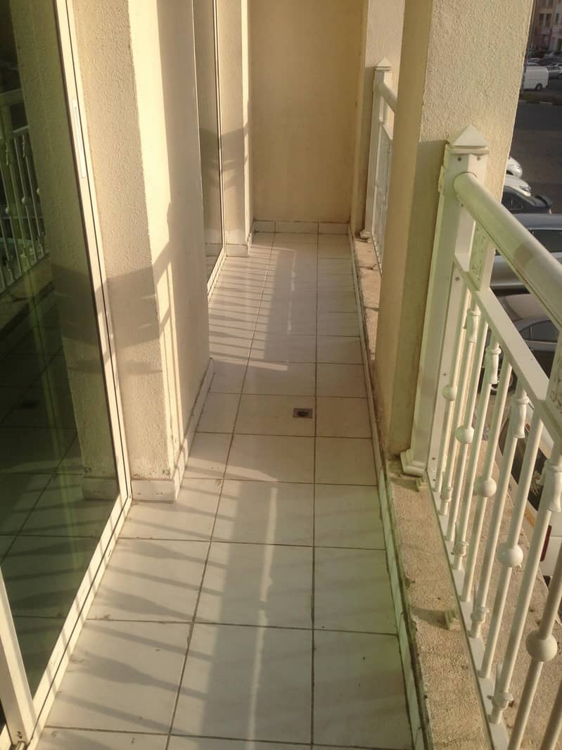 4 KH. . . Spain cluster with balcony one bed room  for sale
