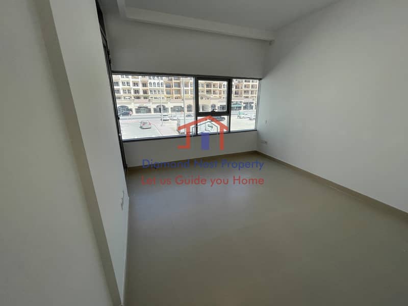 15 Two Month Free ! Energy Efficient Two Bedroom with Balcony