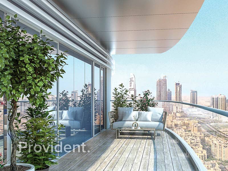 Luxurious 5 Bed Burj View | Excellent Payment Plan