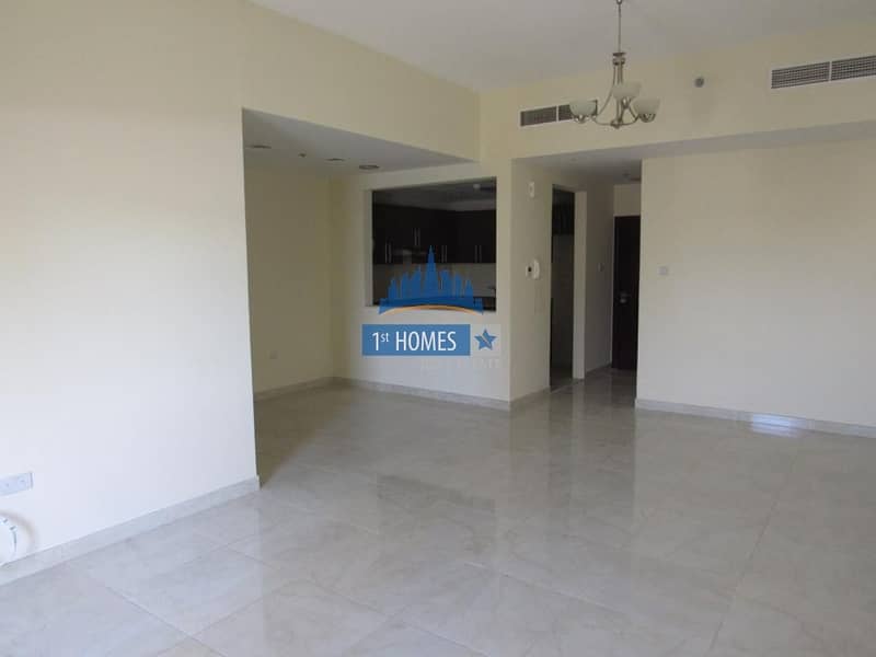 Bright & Spacious 2BR / Massive Layout / Vacant Bright & Spacious 2BR / Massive Layout / Vacant