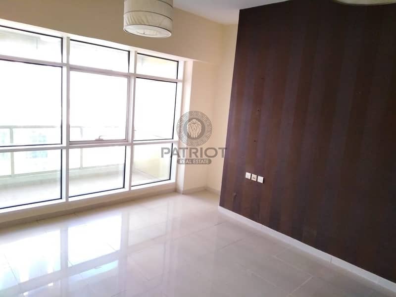 3 Spacious One Bedroom Apartment With Large Balcony