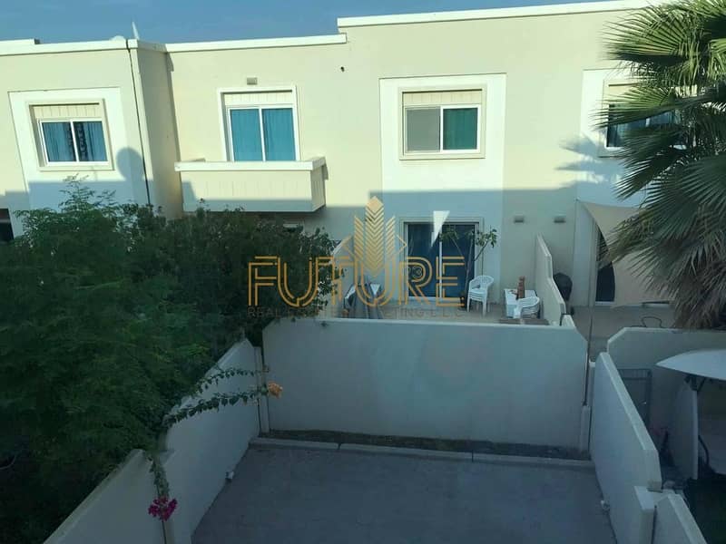 Single Row 3 Bedroom Villa with Private Garden