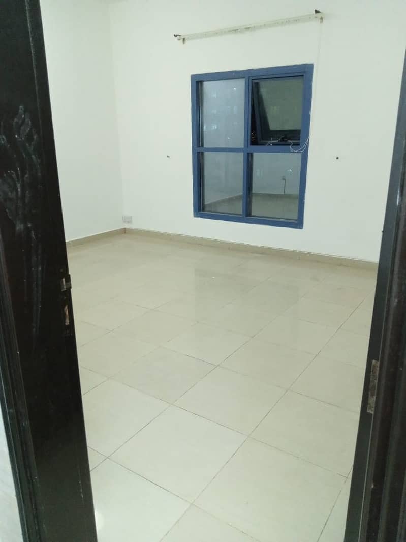 FULL OPEN VIEW BIGGEST SIZE 3BHK FOR RENT IN AL KHOR TOWER