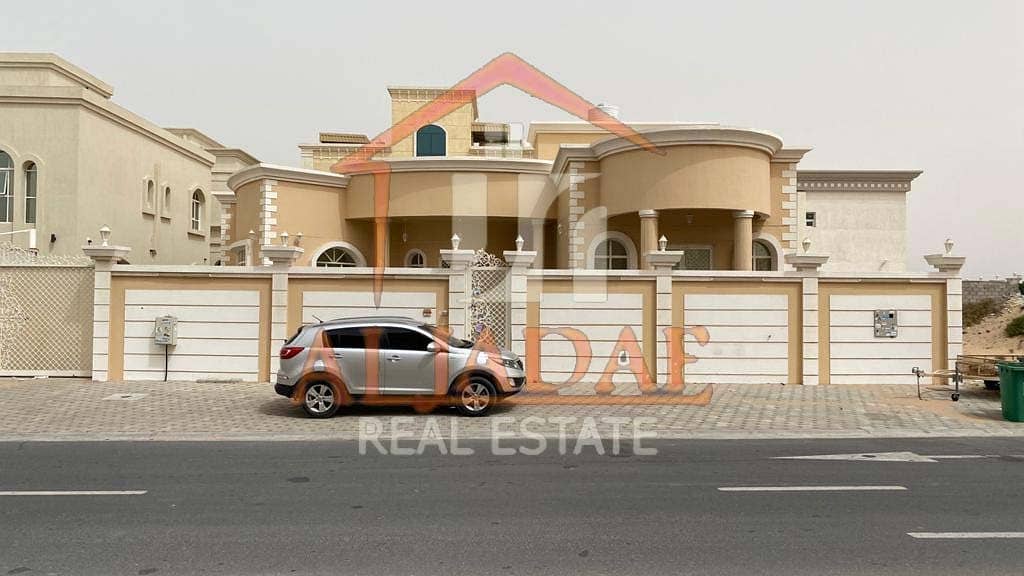Villa for rent Al Raqeeb