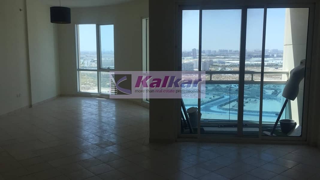 14 Crescent Tower - Corner Large Two Bedroom with open plan kitchen with open view and in Higher floor @ AED. 39K