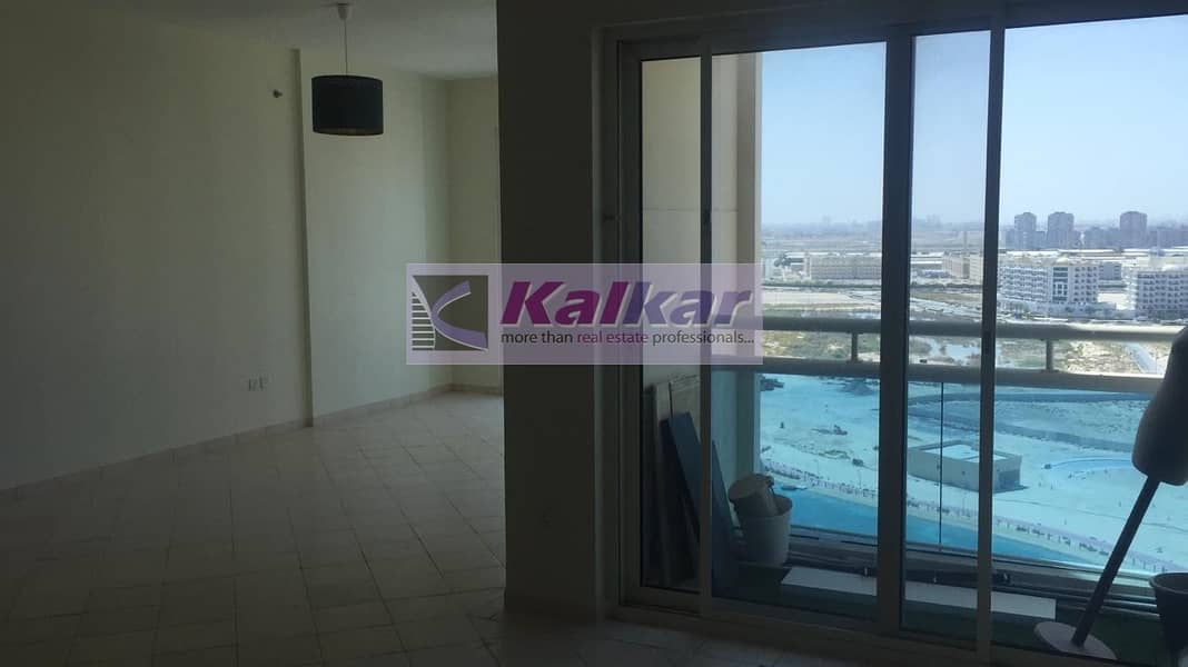 19 Crescent Tower - Corner Large Two Bedroom with open plan kitchen with open view and in Higher floor @ AED. 39K
