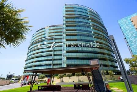 3 Bedroom Apartment for Sale in Al Raha Beach, Abu Dhabi - Live In This Spacious Unit w/ Full Sea View 3 Bedroom Apartment for Sale in Al Raha Beach, Abu Dhabi - Live In This Spacious Unit w/ Full Sea View