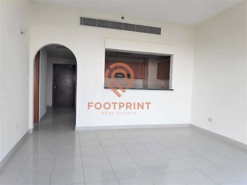 3 Low Floor | Bright Unit | Villa View