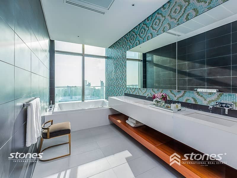 131 Magnificent 4BR Penthouse with Full Marina View