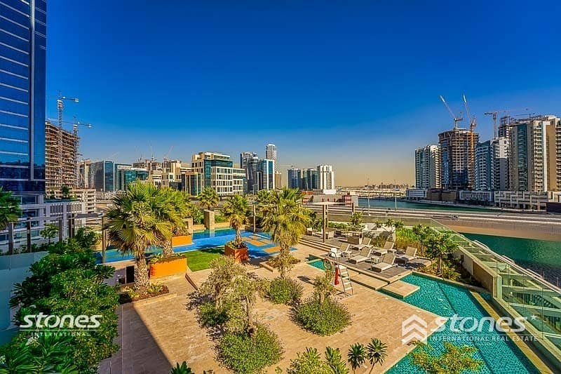 44 Lavish furnished two bedrooms with canal view