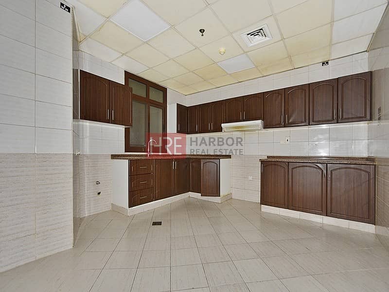 4 Spacious Apartment | Swimming Pool | Shared Games Room