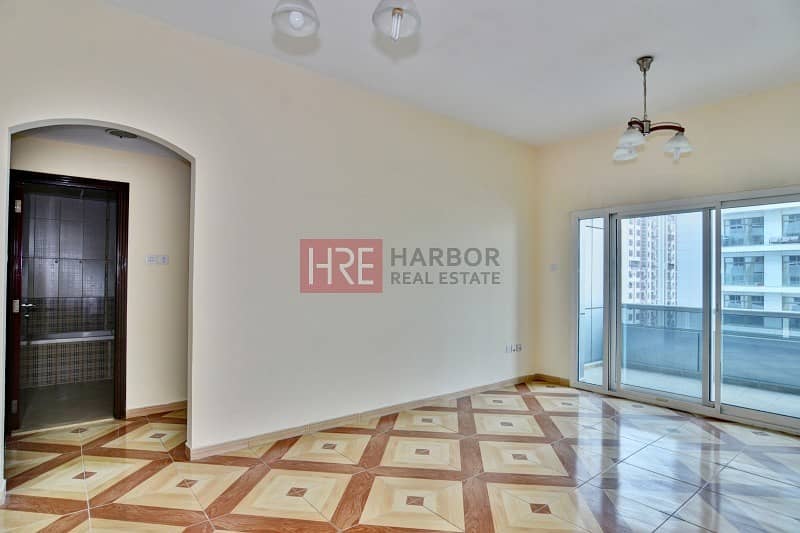 Large 1BR | Near To Metro Station| Pay Online